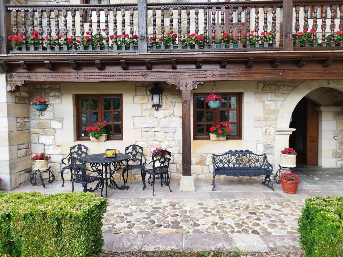 Apartamentos Villa Julieta Ruente Exteriér fotografie